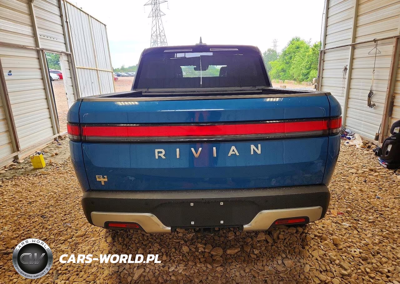 2023 Rivian R1T Adventure VIN:7FCTGAAAXPN026117 - 6