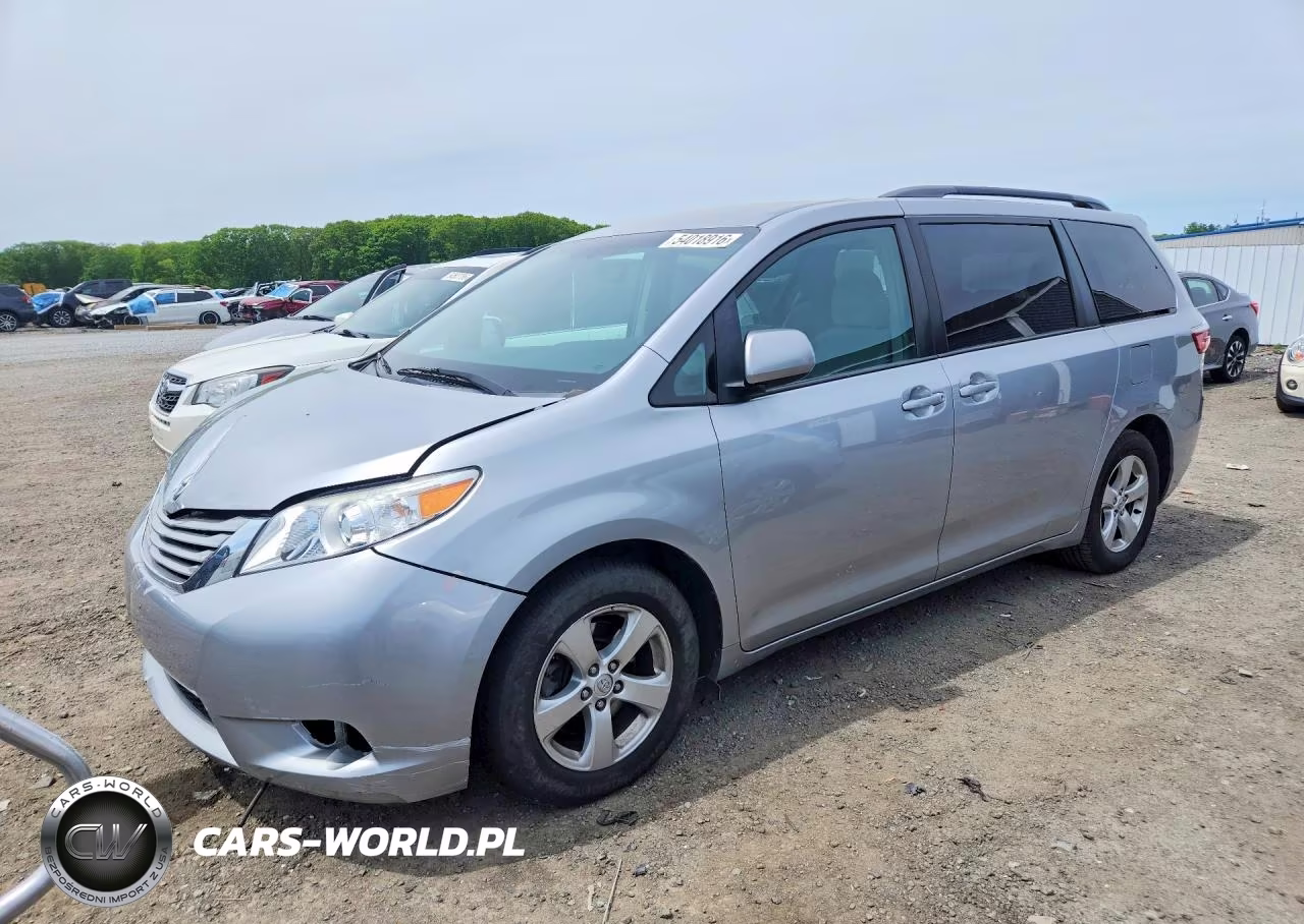 2017 Toyota Sienna Le
