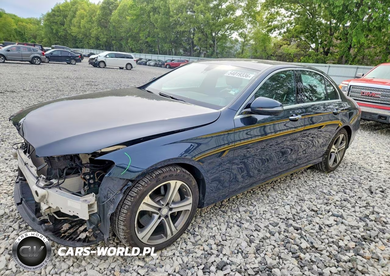 2017 Mercedes-Benz E 300 4Matic