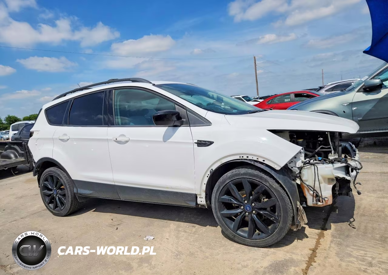 2019 Ford Escape Se VIN:1FMCU0GD6KUB26428 - 4