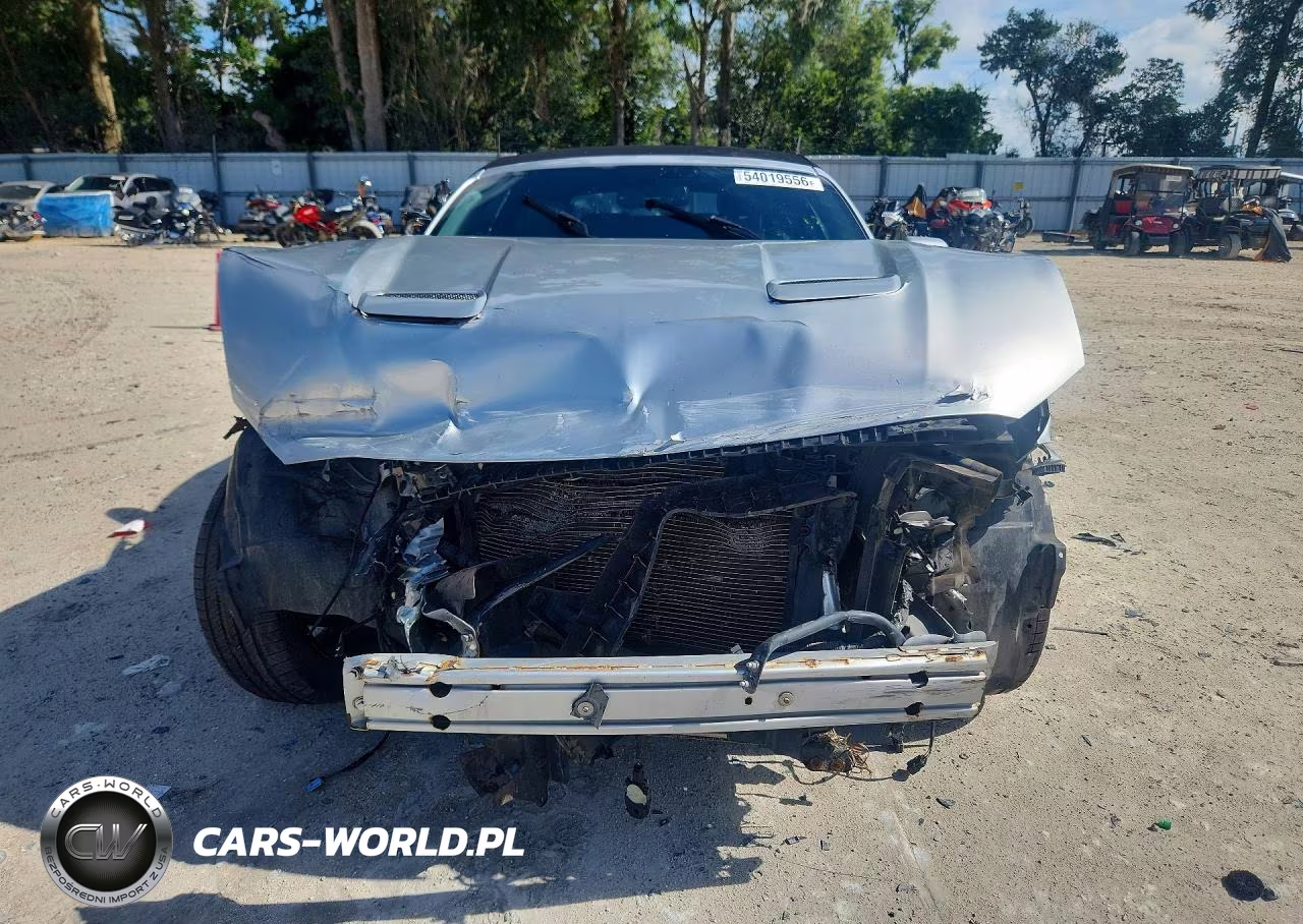 2018 Ford Mustang VIN:1FATP8UH2J5133277 - 5