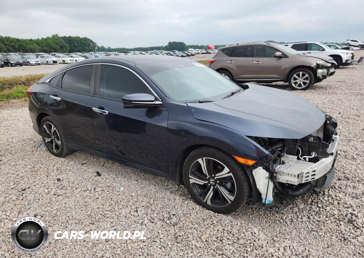 2017 Honda Civic Touring VIN:19XFC1F94HE021465 - 4