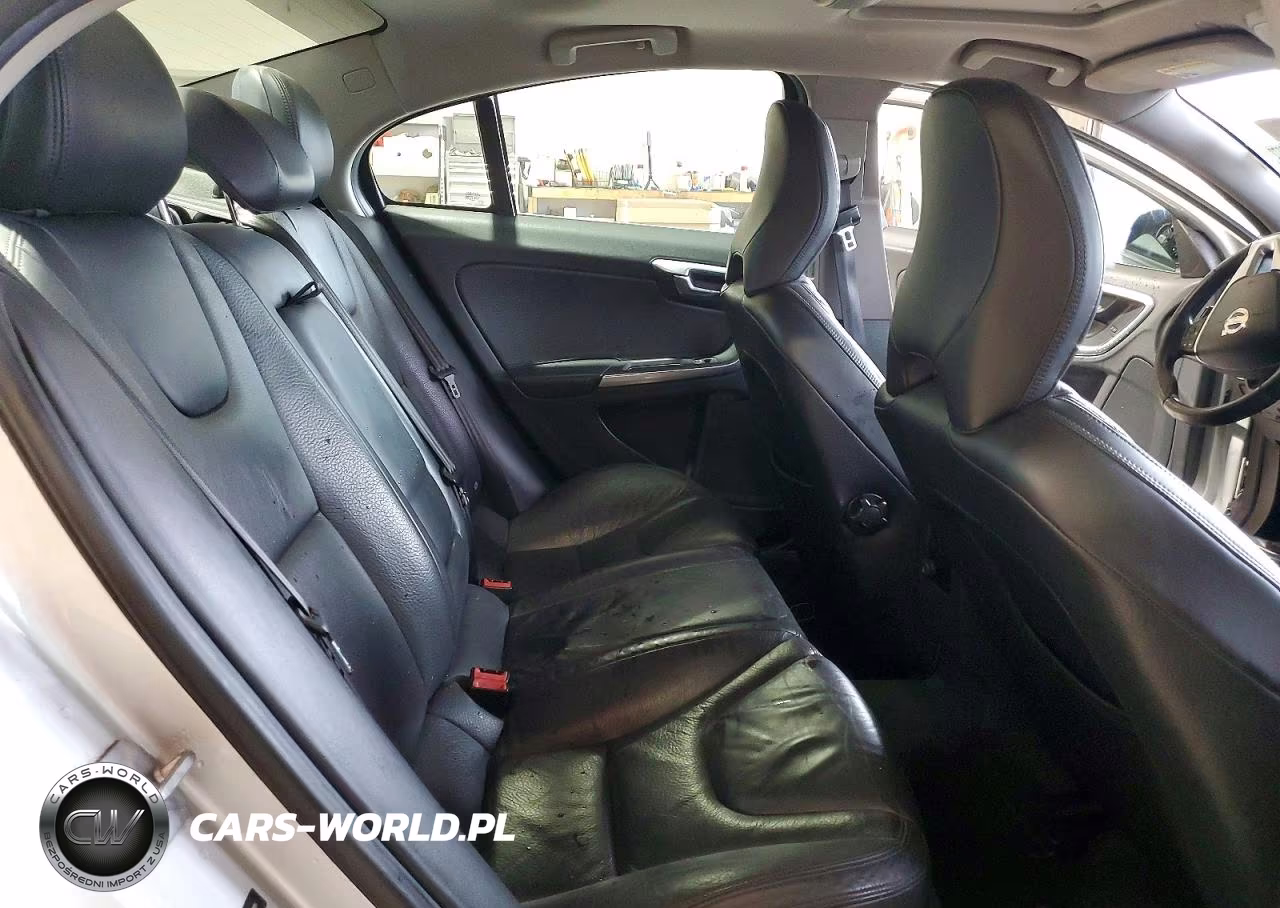 2014 Volvo S60 T5 VIN:YV1612FS2E2298195 - 10