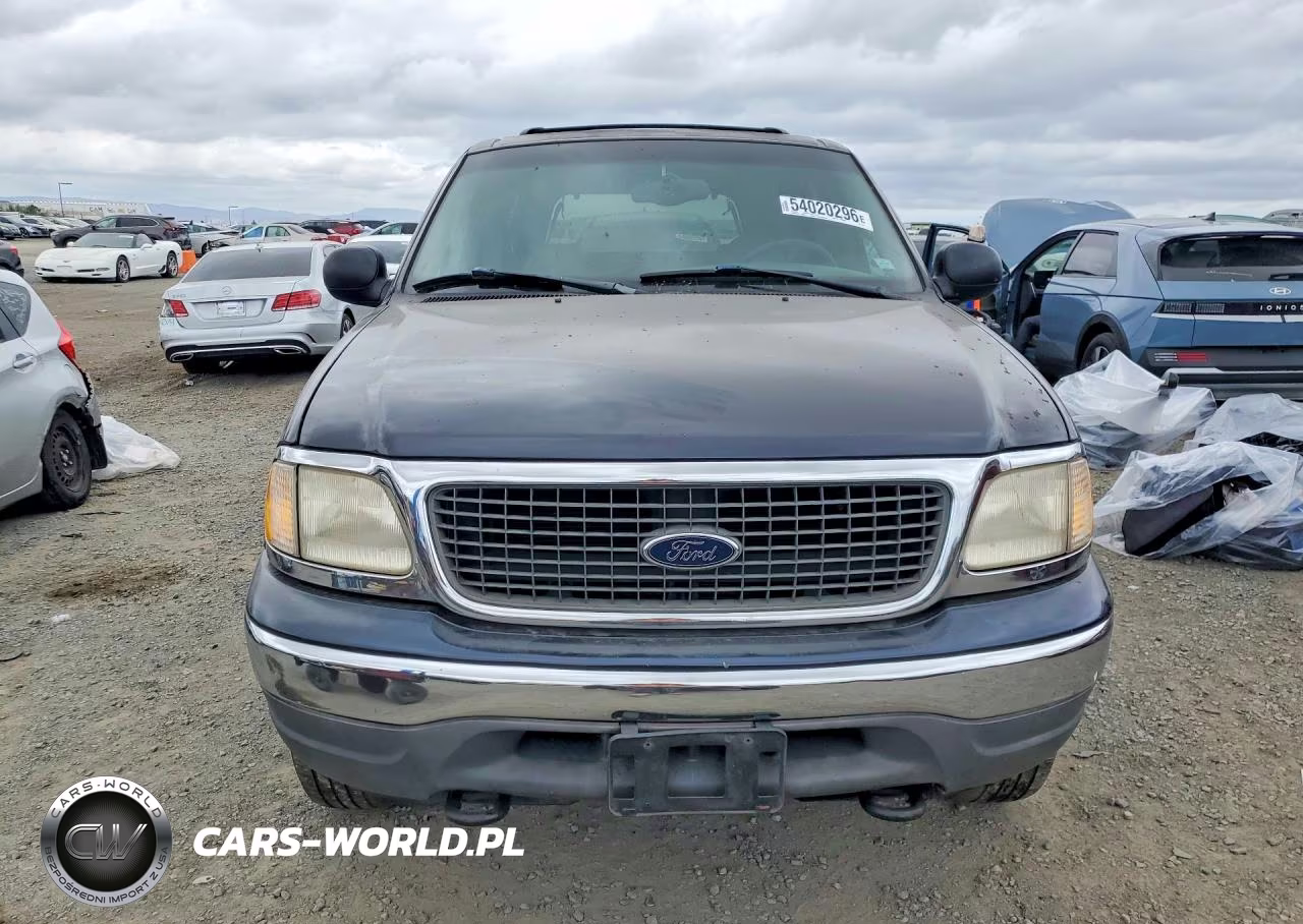2000 Ford Expedition Xlt VIN:1FMPU16L2YLA24512 - 5