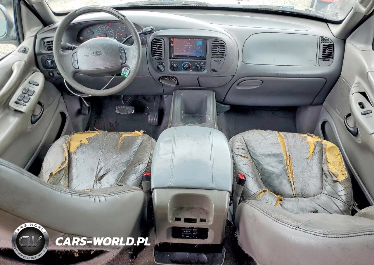 2000 Ford Expedition Xlt VIN:1FMPU16L2YLA24512 - 8