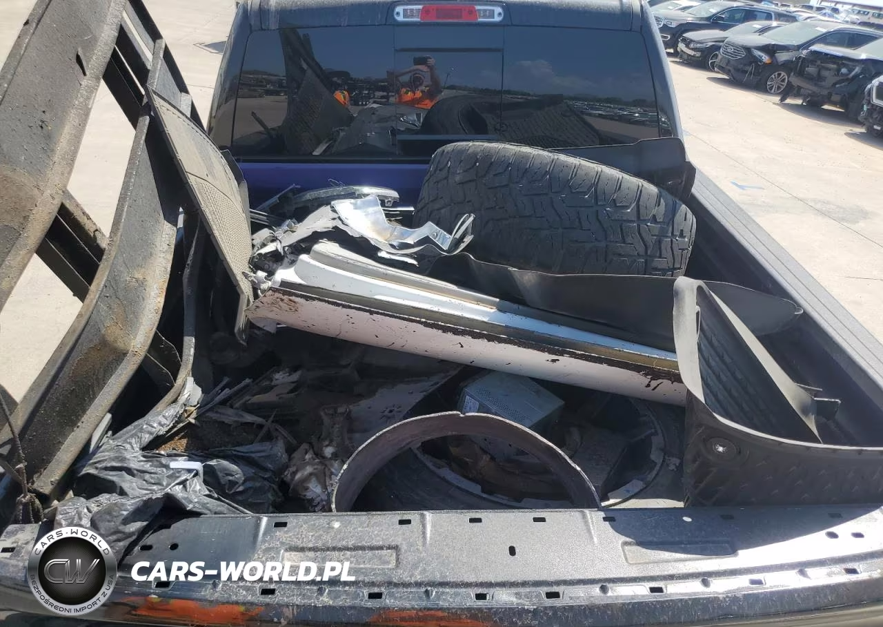 2020 Ram 1500 Big Horn-Lone Star VIN:1C6SRFFT1LN358645 - 12