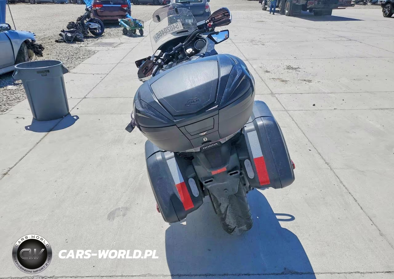 2014 Honda Ctx1300 VIN:JH2SC7417EK000074 - 4