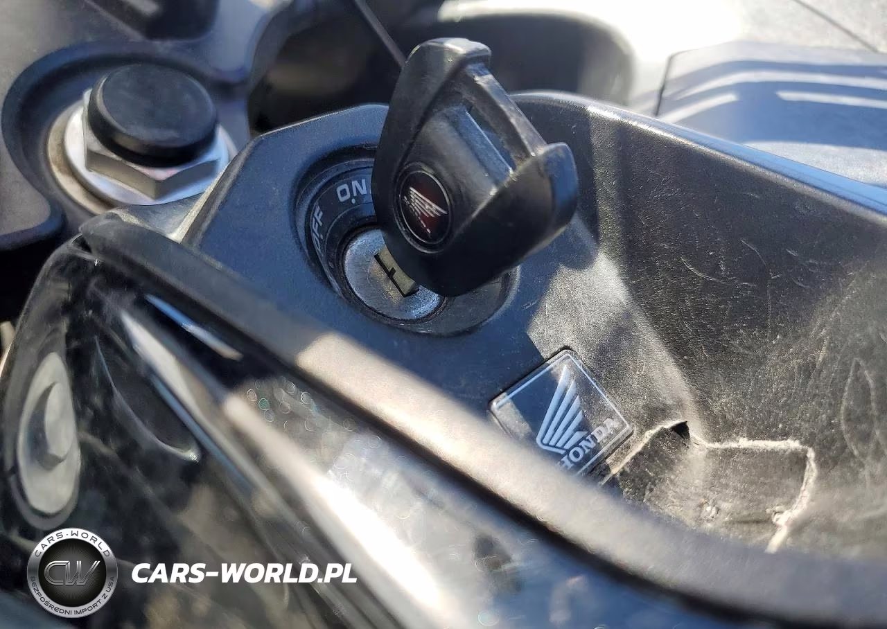 2014 Honda Ctx1300 VIN:JH2SC7417EK000074 - 8