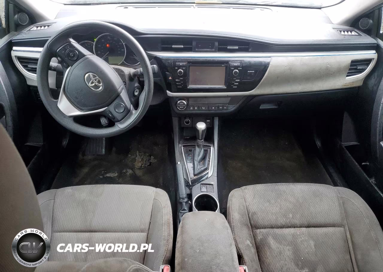 2015 Toyota Corolla Le VIN:5YFBURHE5FP327820 - 8