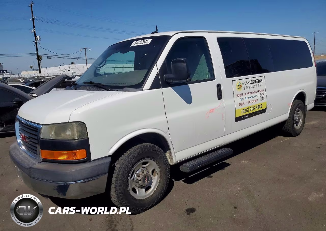 2014 GMC Savana G3500 Lt