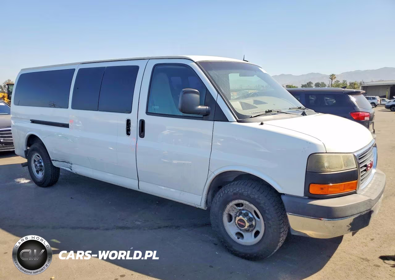 2014 GMC Savana G3500 Lt VIN:1GJZ71FA2E1174476 - 4
