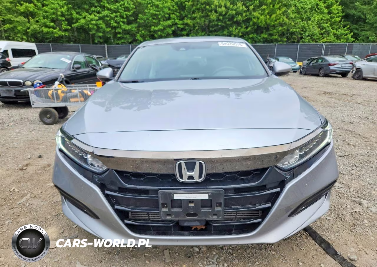 2018 Honda Accord Sport VIN:1HGCV1F30JA161659 - 5