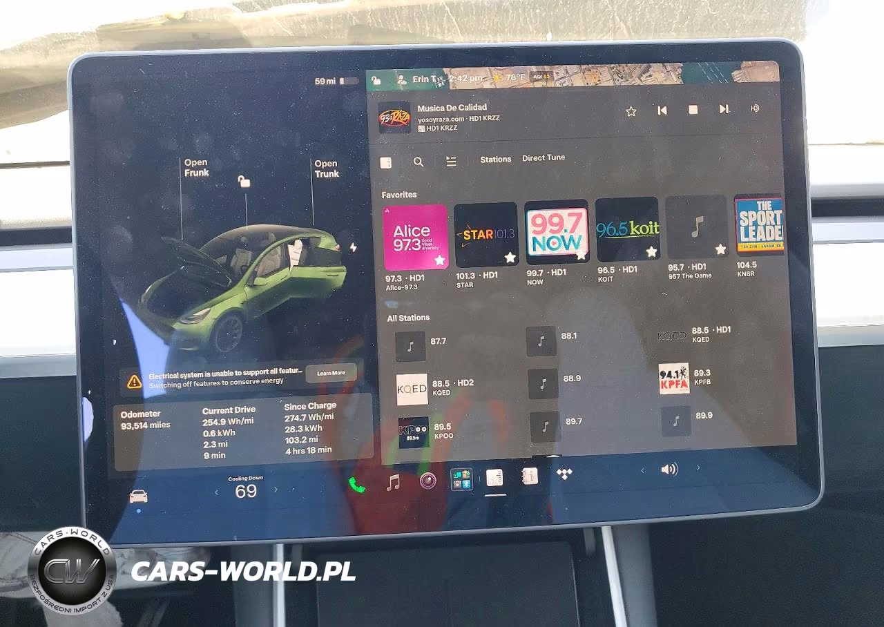 2020 Tesla Model Y VIN:5YJYGDEE3LF014510 - 9