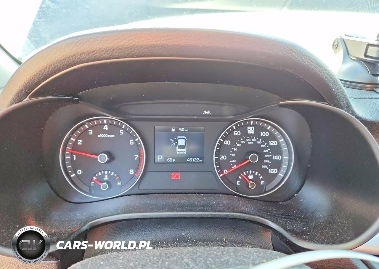 2019 Kia Forte Lxs VIN:3KPF24AD2KE092610 - 9