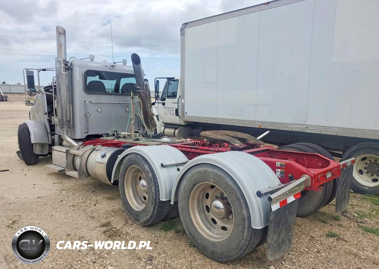 2023 Peterbilt 389 Semi Truck VIN:1XPXD49X0PD892374 - 3