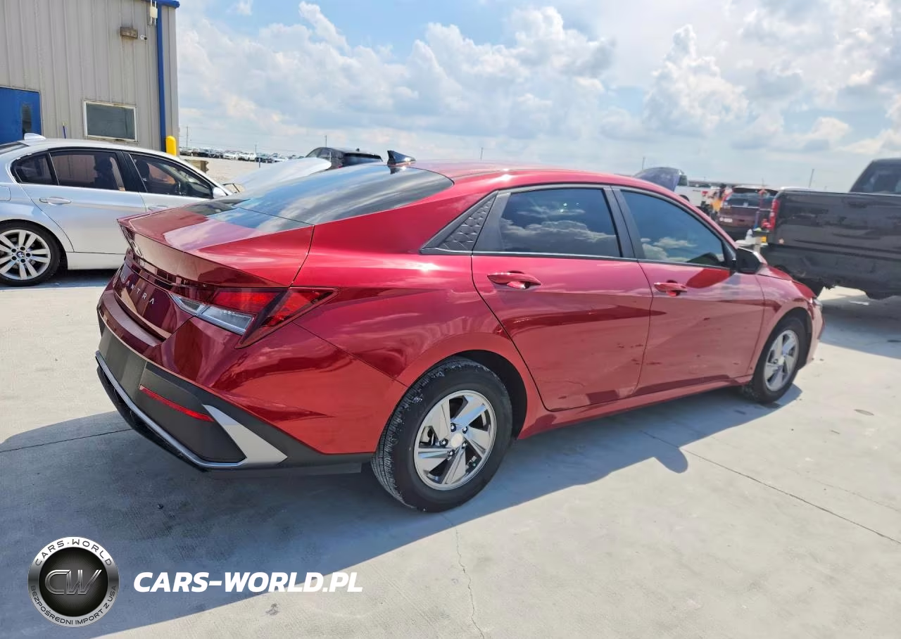 2024 Hyundai Elantra Se VIN:KMHLL4DG7RU787629 - 3