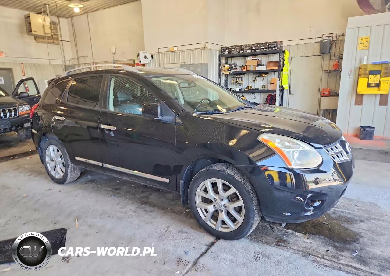 2013 Nissan Rogue S VIN:JN8AS5MV3DW126426 - 4