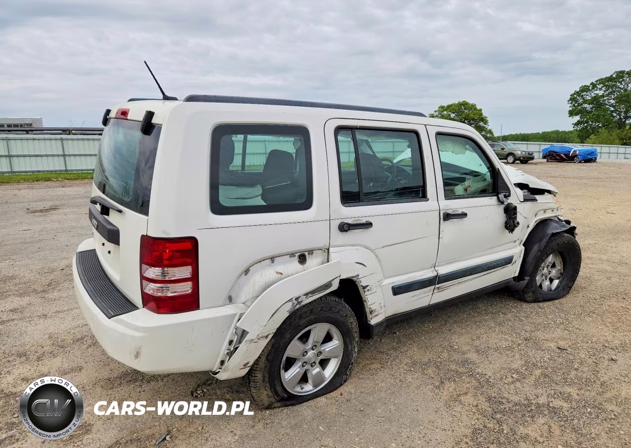2010 Jeep Liberty Sport VIN:1J4PN2GKXAW115152 - 3