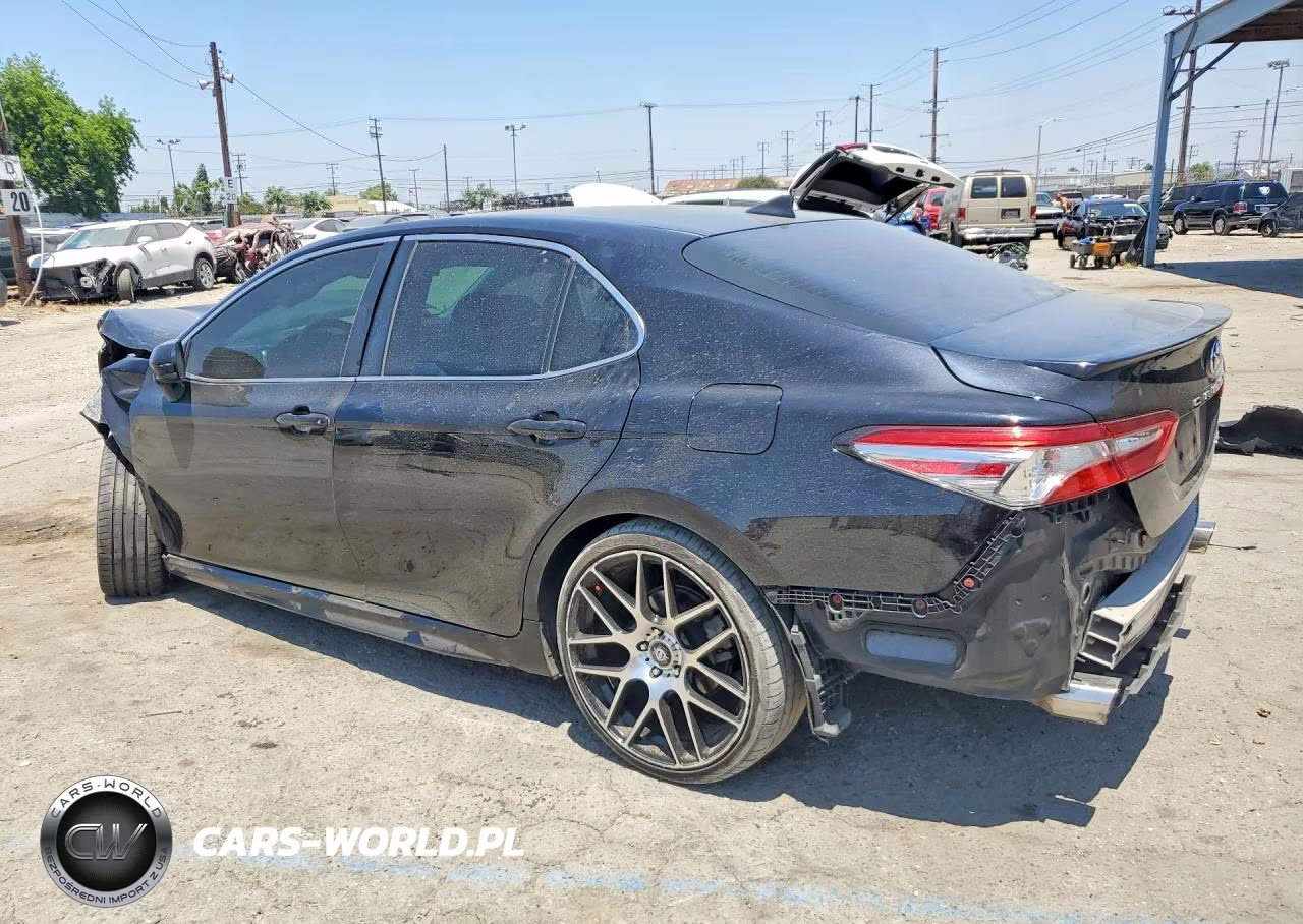 2019 Toyota Camry Se VIN:4T1B11HK7KU689043 - 2