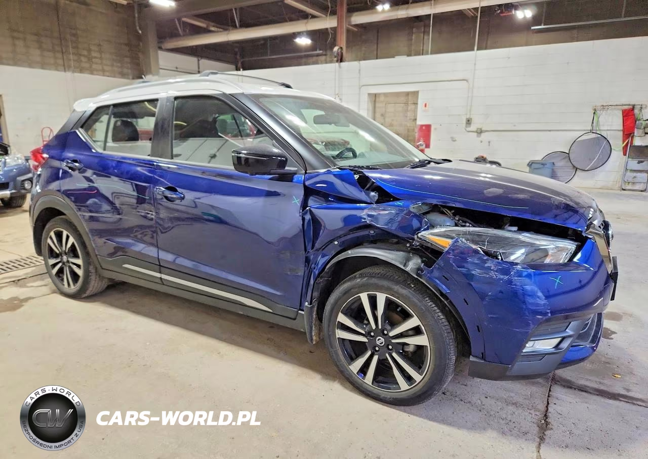 2020 Nissan Kicks Sr VIN:3N1CP5DV3LL546362 - 4