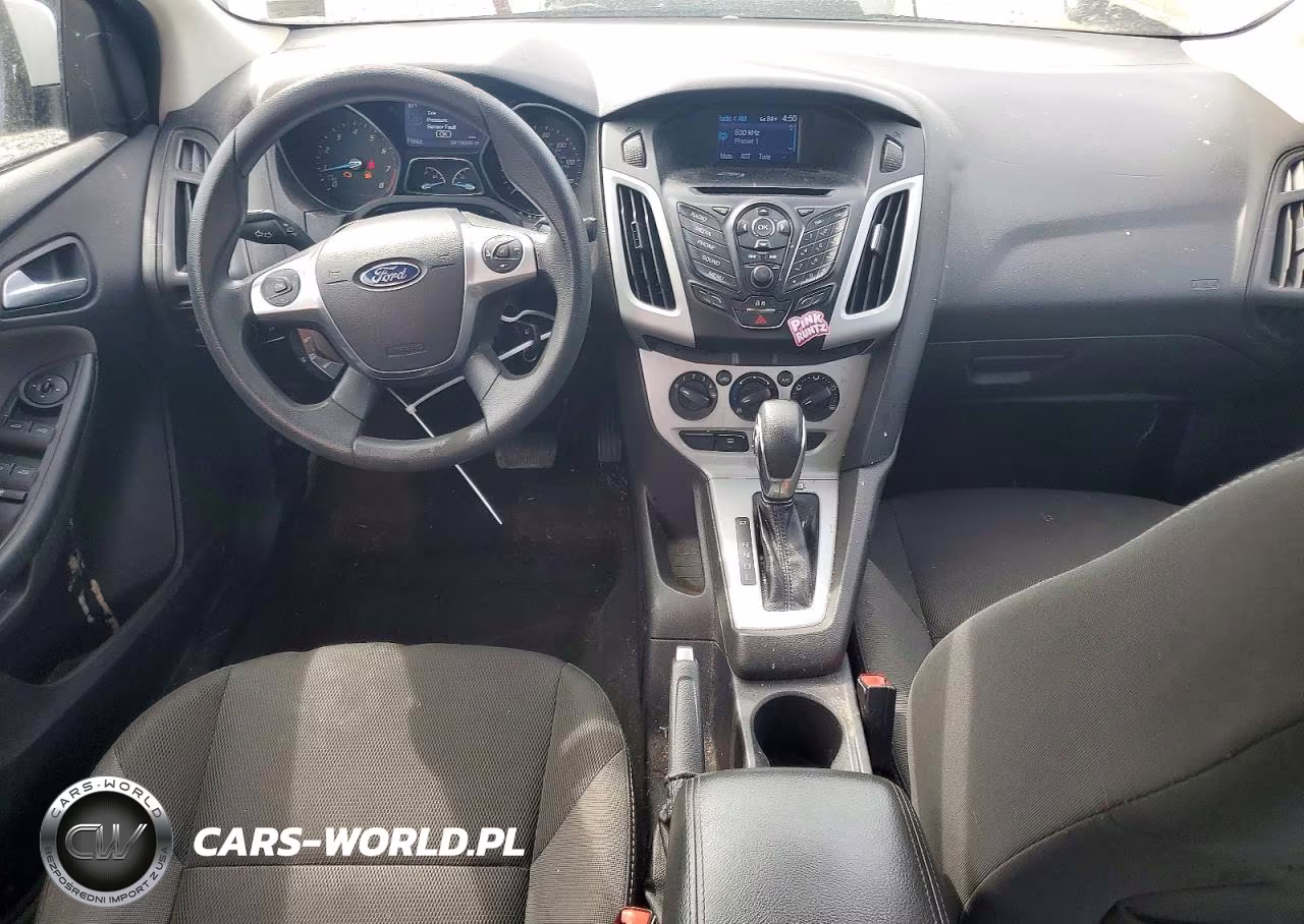 2014 Ford Focus Se VIN:1FADP3F23EL130986 - 8
