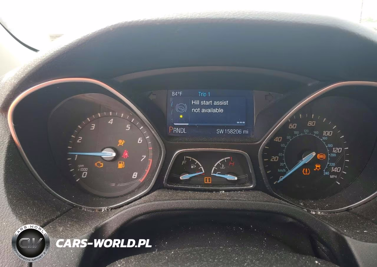 2014 Ford Focus Se VIN:1FADP3F23EL130986 - 9