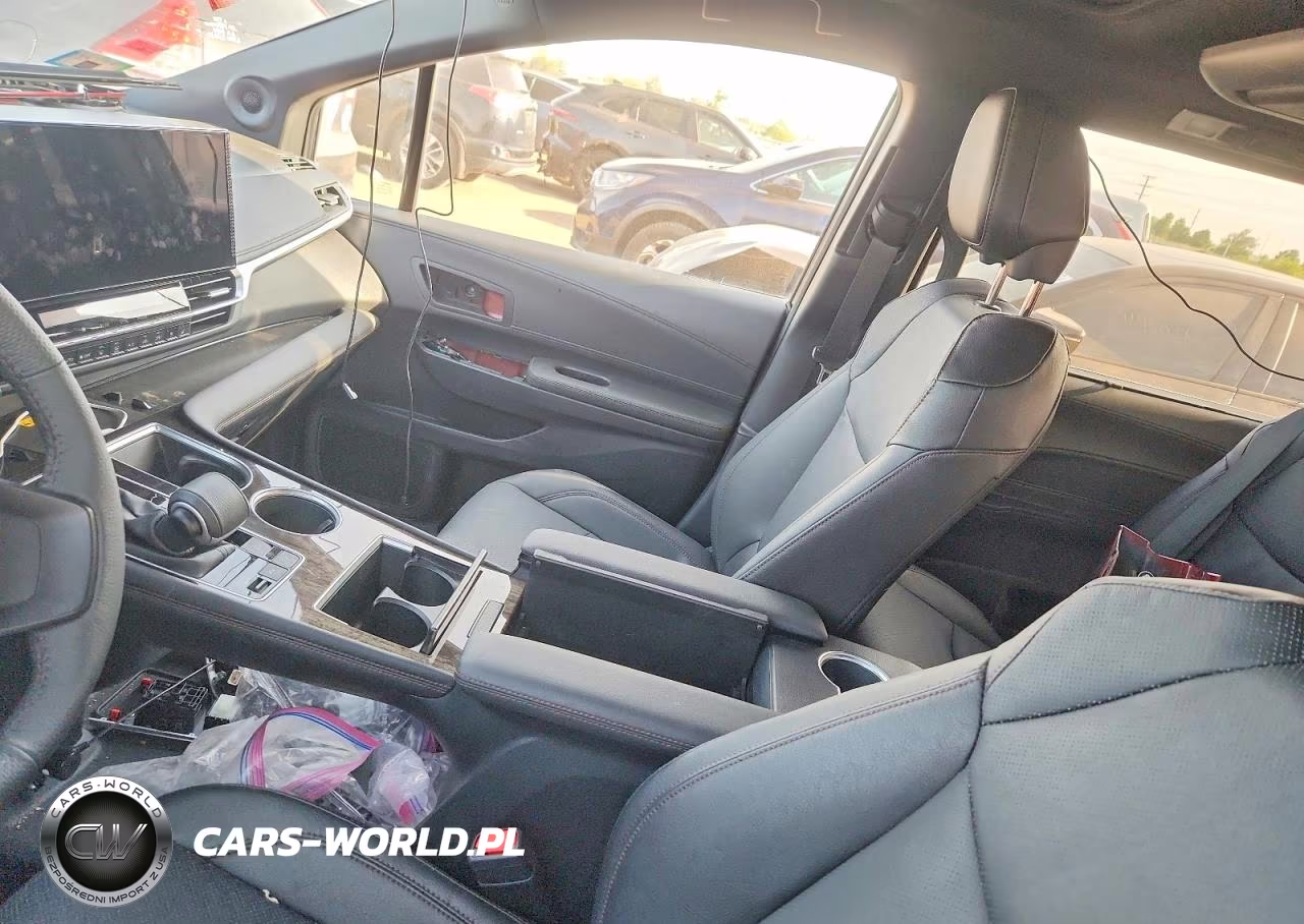 2025 Toyota Sienna Platinum 7-Passenger VIN:5TDESKFC8SS162780 - 8
