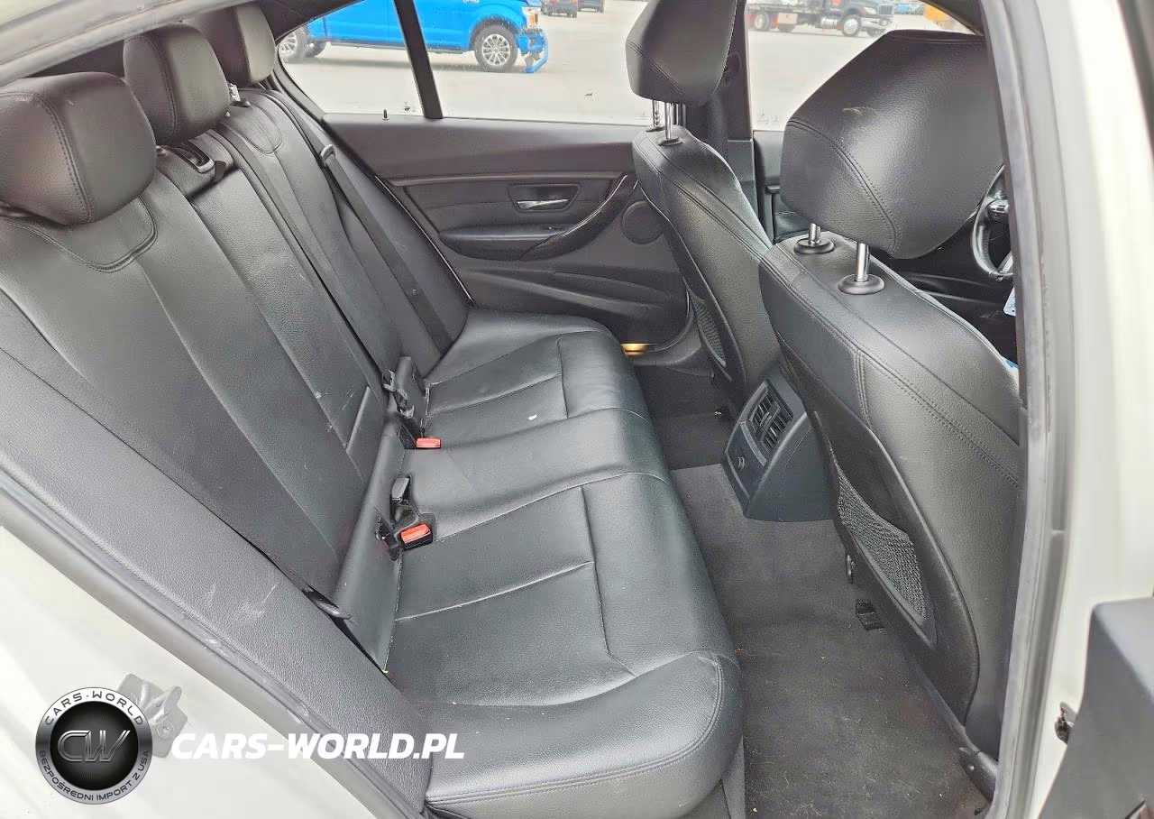 2015 BMW 328 I VIN:WBA3A5G51FNS91917 - 10