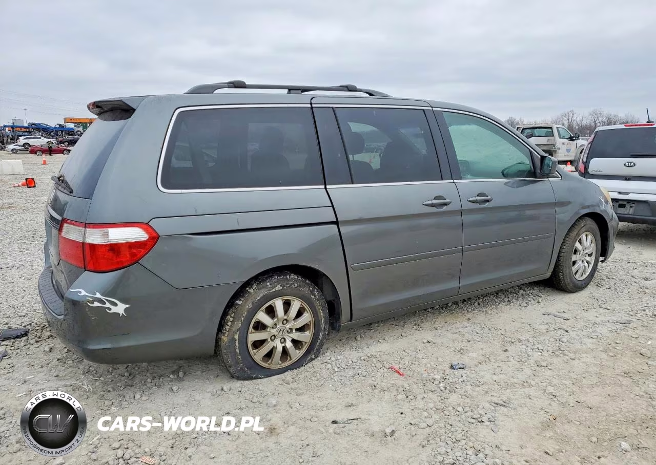 2007 Honda Odyssey Ex VIN:5FNRL38457B429184 - 3