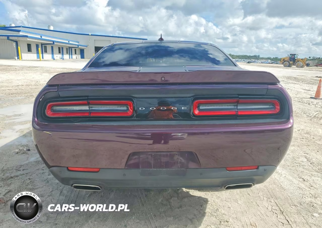 2021 Dodge Challenger Sxt VIN:2C3CDZAG0MH645173 - 6
