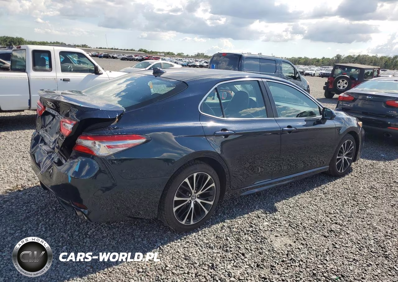 2019 Toyota Camry Se VIN:4T1B11HK9KU262138 - 3