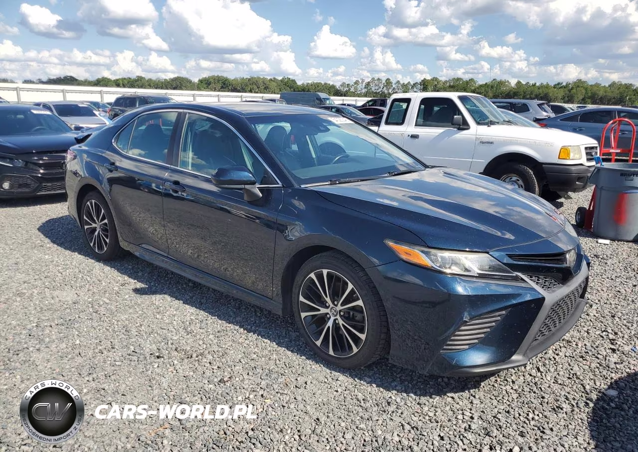 2019 Toyota Camry Se VIN:4T1B11HK9KU262138 - 4