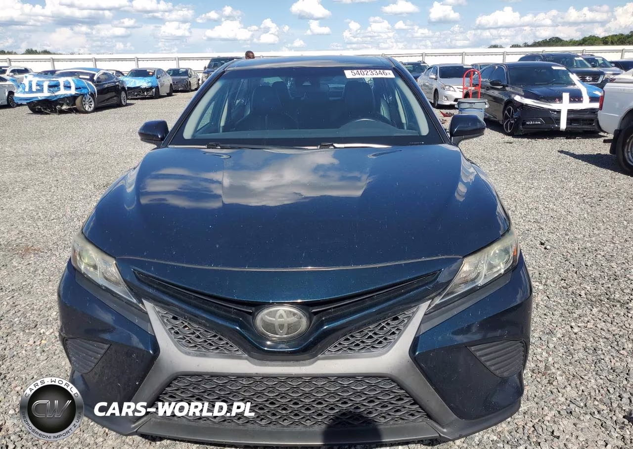 2019 Toyota Camry Se VIN:4T1B11HK9KU262138 - 5