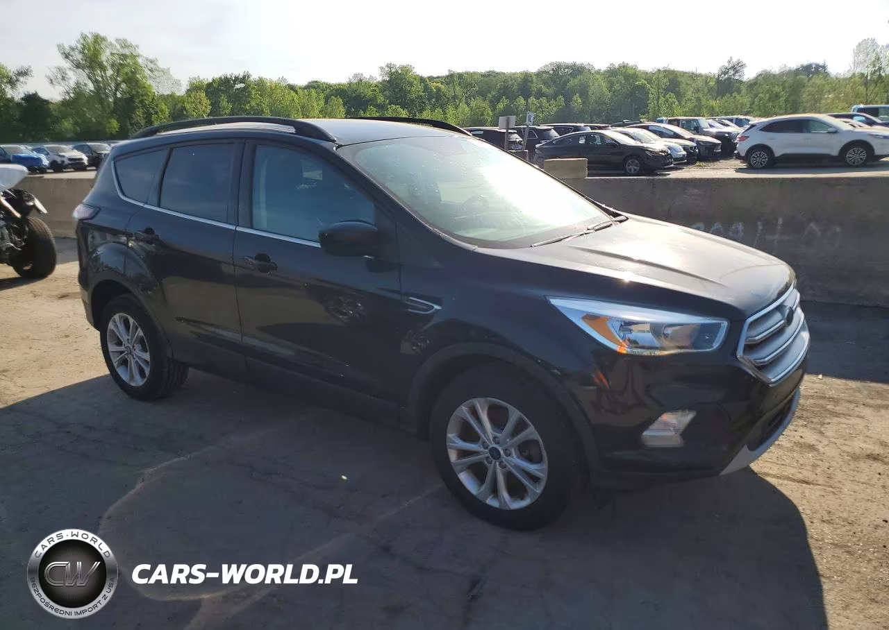 2018 Ford Escape Se VIN:1FMCU9GD2JUC84218 - 4