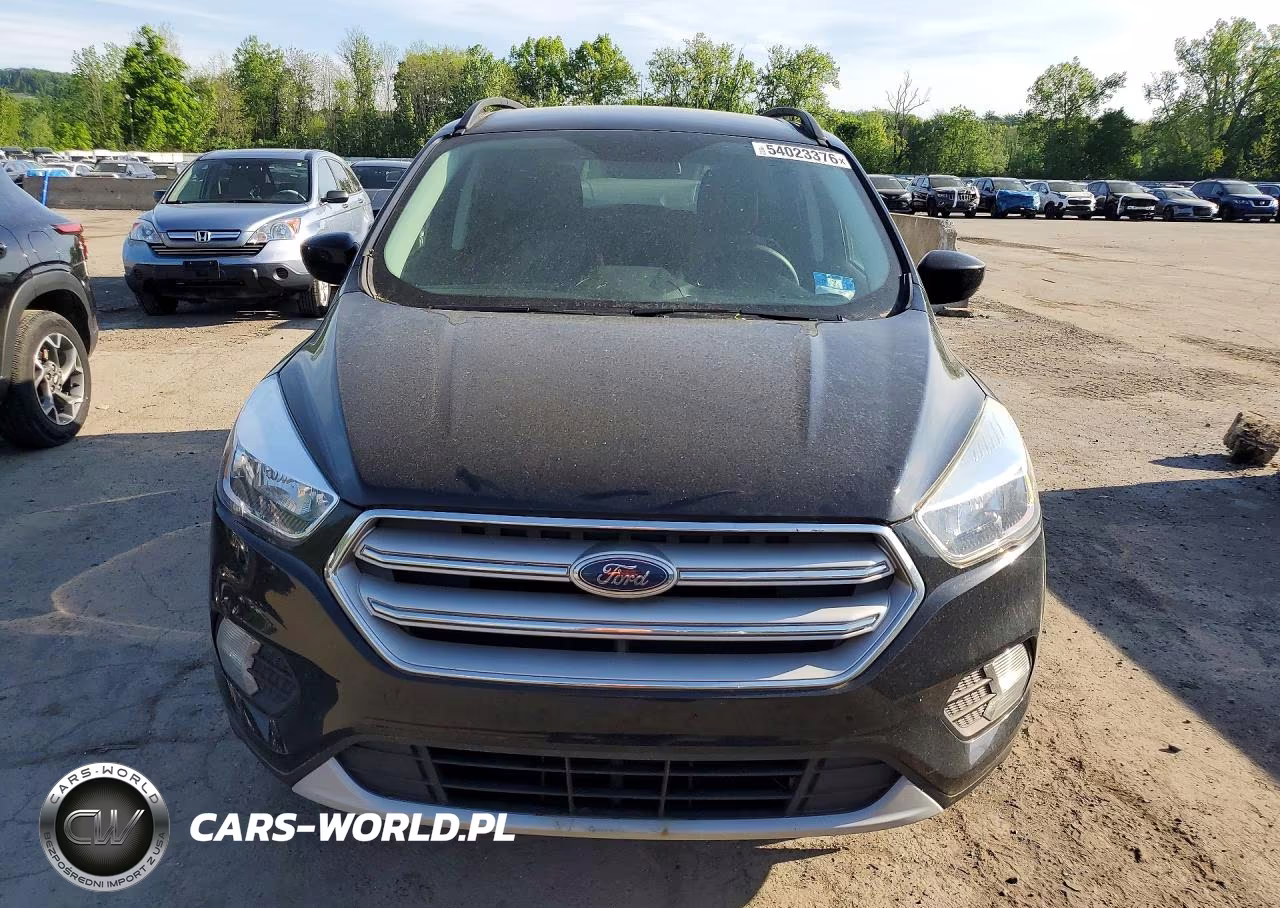 2018 Ford Escape Se VIN:1FMCU9GD2JUC84218 - 5