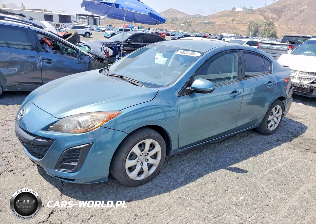 2011 Mazda 3 I