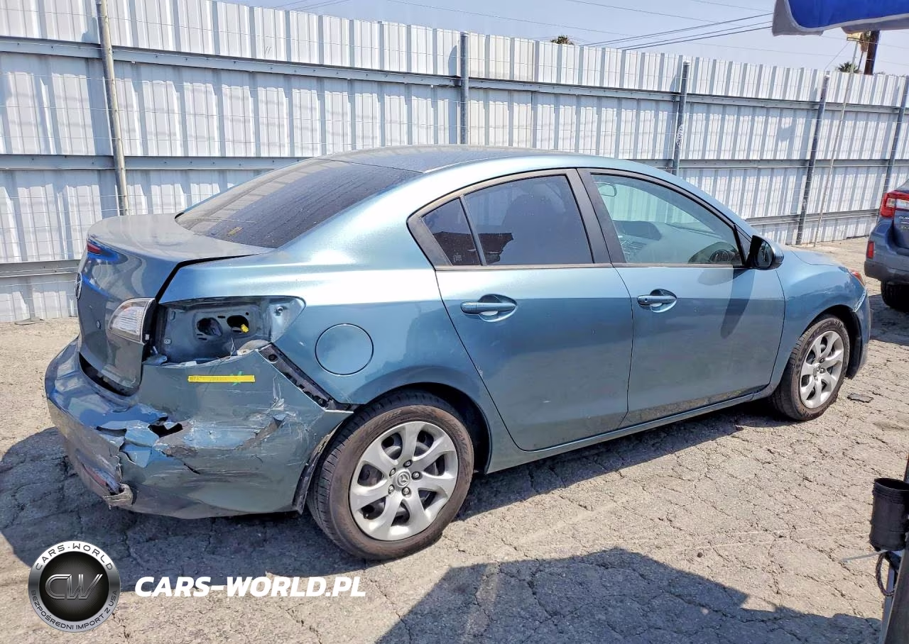 2011 Mazda 3 I VIN:JM1BL1UG4B1461809 - 3