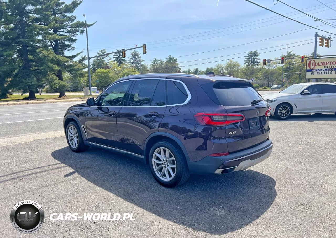 2019 BMW X5 xDrive40I VIN:5UXCR6C50KLL36566 - 3