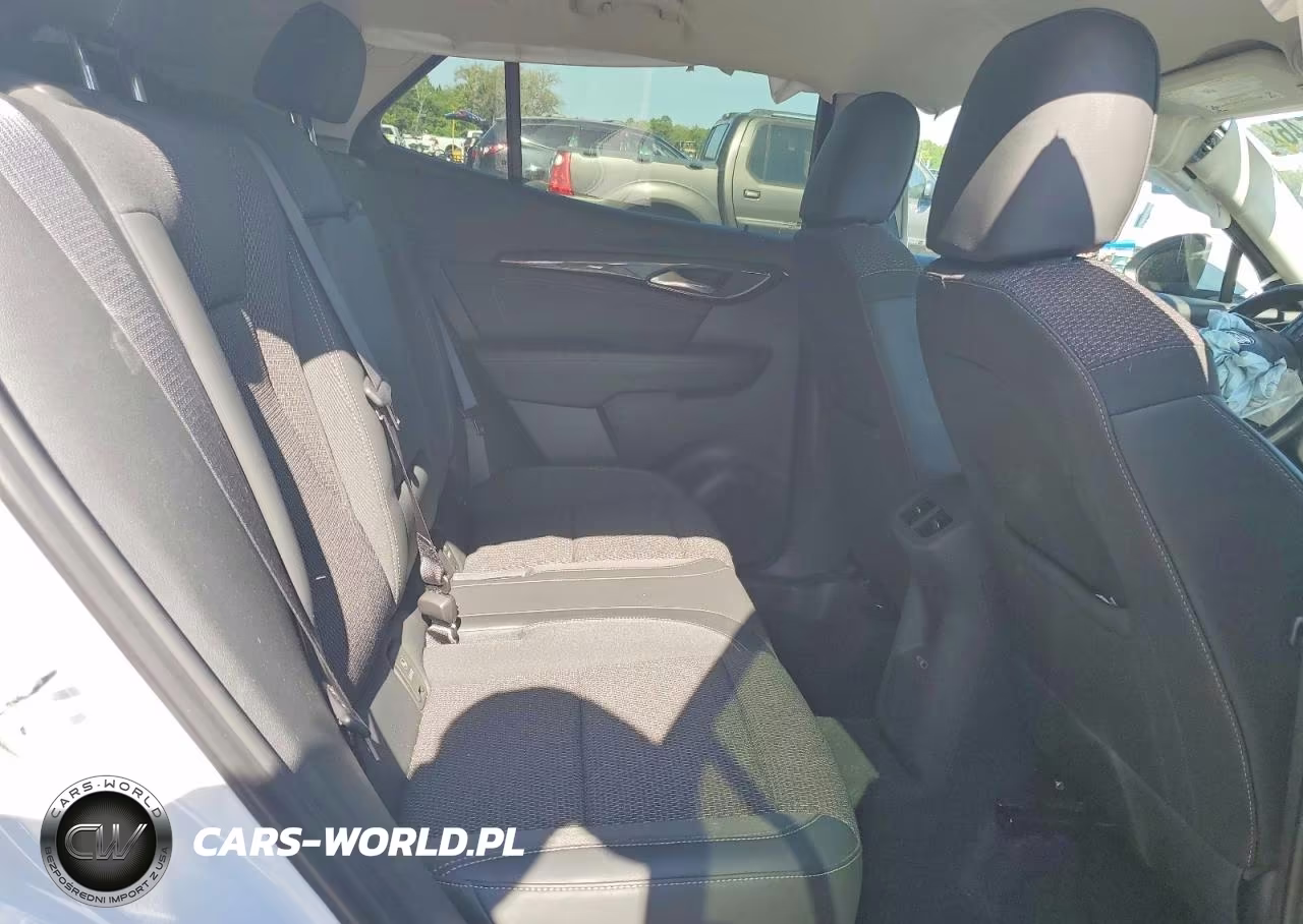 2022 Buick Envision Preferred VIN:LRBAZLR42ND136808 - 11