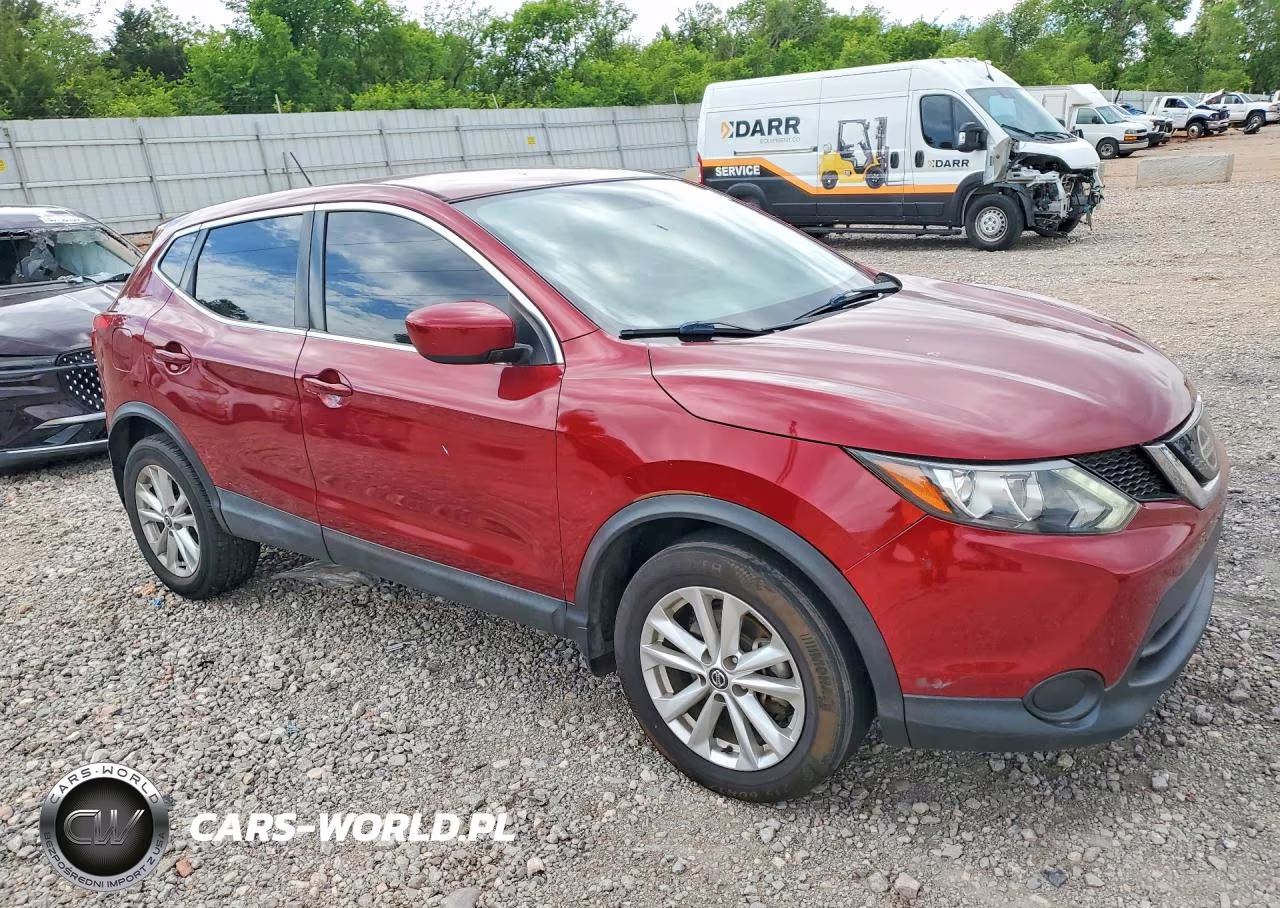 2019 Nissan Rogue Sport S VIN:JN1BJ1CR5KW339538 - 4