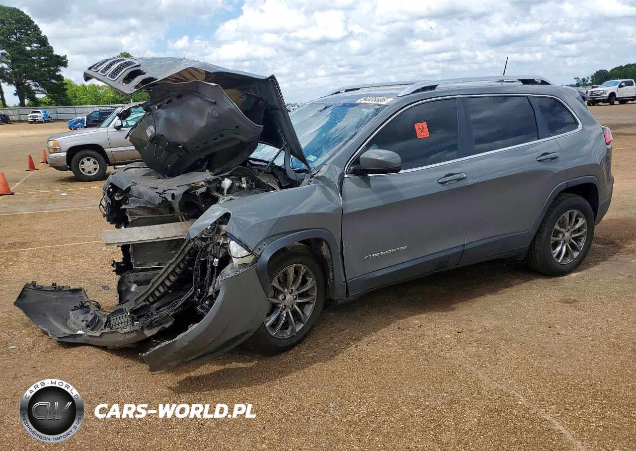 2020 Jeep Cherokee Latitude Plus – zdjęcie 1 z 13