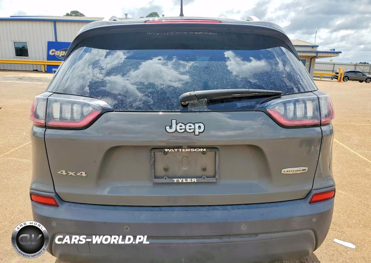 2020 Jeep Cherokee Latitude Plus VIN:1C4PJMLB2LD603478 - 6
