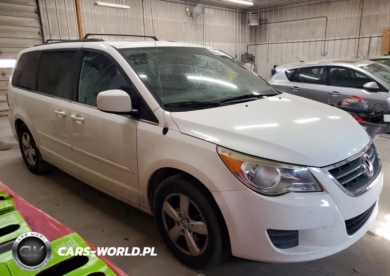 2011 Volkswagen Routan Sel VIN:2V4RW5DG0BR747672 - 4