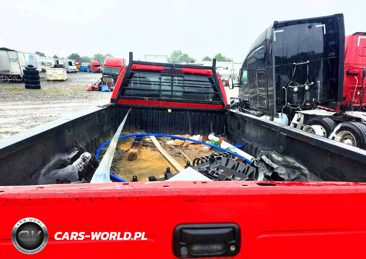 2016 Ford F550 Super Duty VIN:1FD0X5HT7GEC33700 - 10