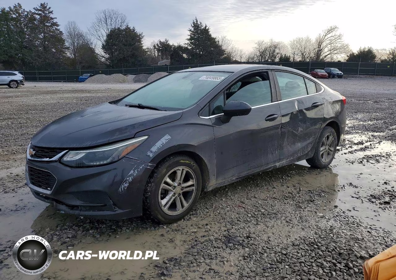 2017 Chevrolet Cruze Lt – zdjęcie 1 z 12