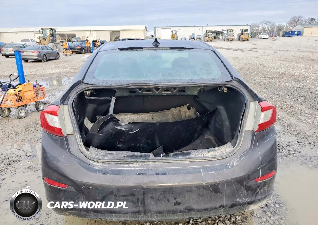 2017 Chevrolet Cruze Lt VIN:1G1BE5SMXH7228218 - 6