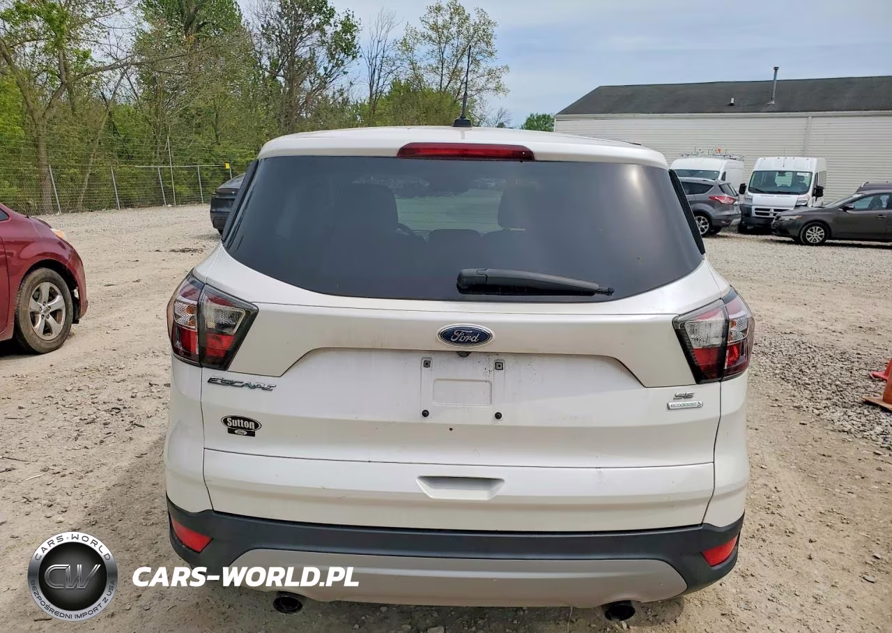 2017 Ford Escape Se VIN:1FMCU0GD9HUB26948 - 6