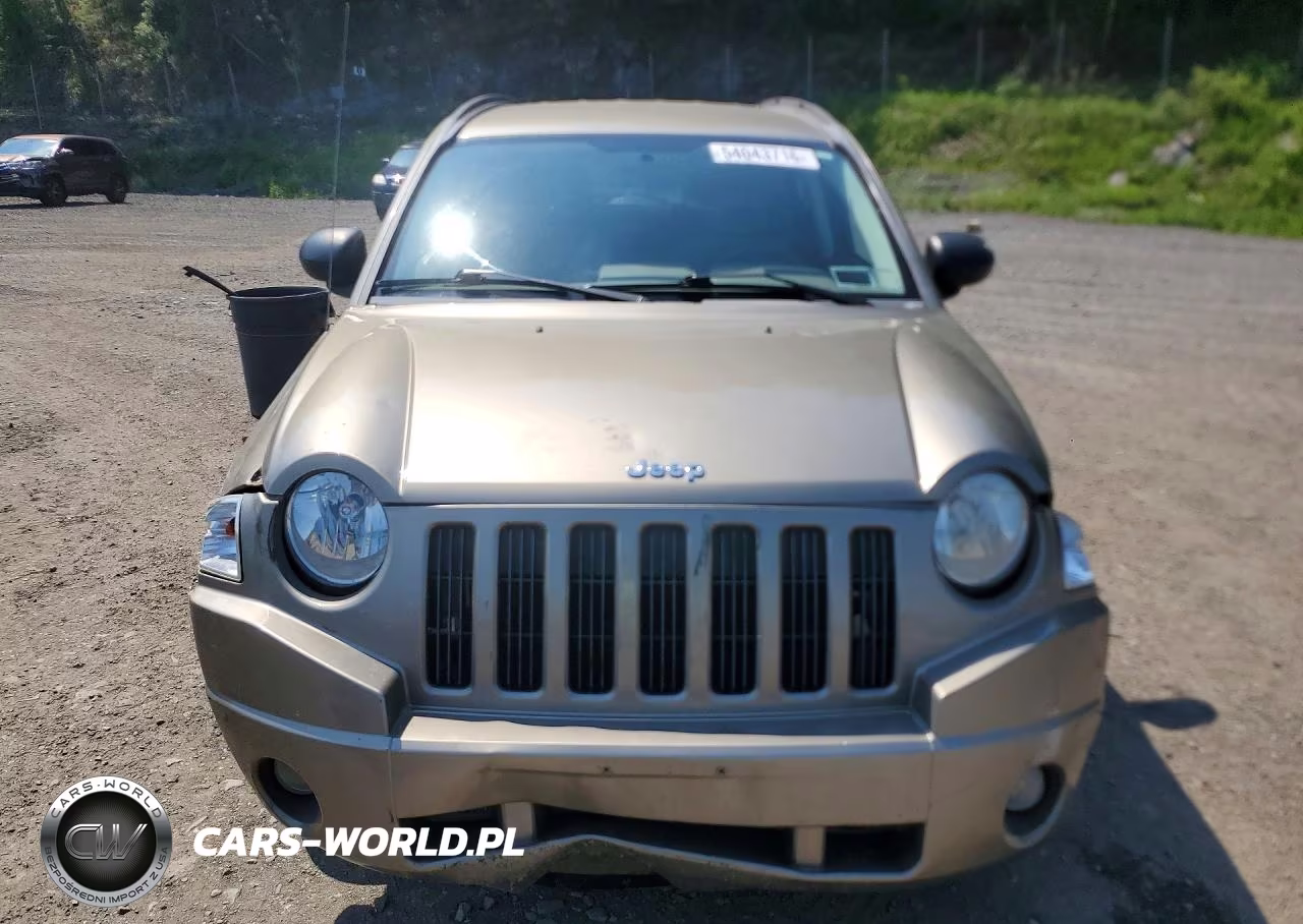 2008 Jeep Compass Sport VIN:1J8FT47W08D661298 - 5