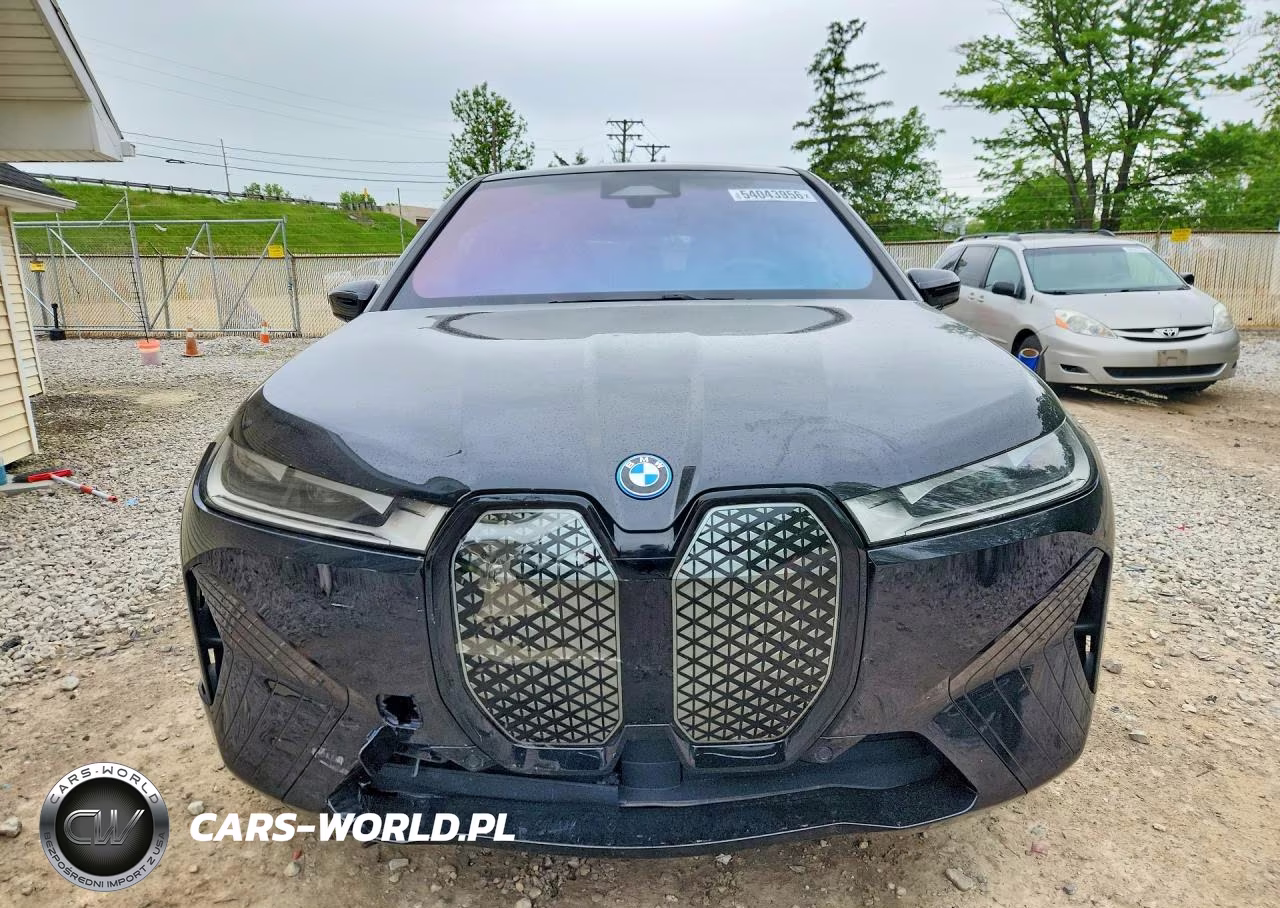 2024 BMW Ix xDrive50 VIN:WB523CF04RCR71180 - 5