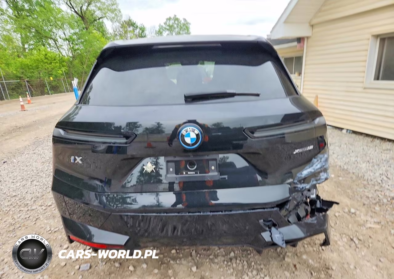 2024 BMW Ix xDrive50 VIN:WB523CF04RCR71180 - 6